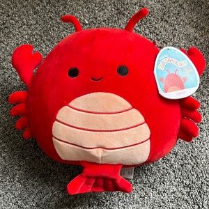 Louie the lobster squishmallow!